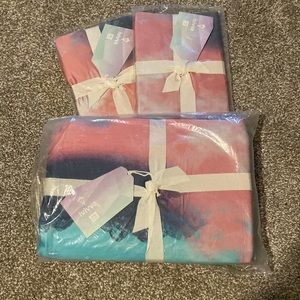 Ivivva for Pottery Barn Teen full/queen duvet cover and shams